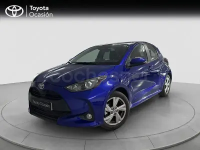 Usado Toyota Yaris Hybrid Active 116 CV (85 kW) 2024 Azul Berlina
