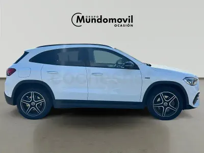 Usado Mercedes GLA250 218 CV (160 kW) 2020 Blanco SUV