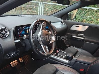 Negro Usado 2021 Mercedes GLA200 SUV | 32.500 € (Precio justo)