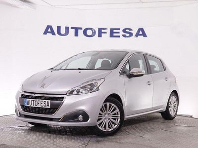 Usado Peugeot 208 Allure 110 CV (80 kW) 2018 Plata Utilitario