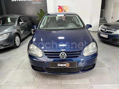 Azul Usado 2005 VW Golf IV Sportline Berlina | 6490 € (Un poco caro)