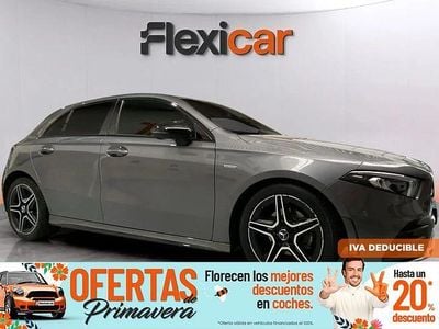 Usado Mercedes A180 116 CV (85 kW) 2021 Gris / plata Berlina