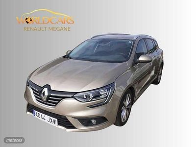 Usado Renault Mégane GrandTour Zen 131 CV (96 kW) 2017 Marrón Familiar