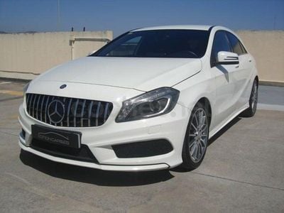 Usado Mercedes A200 AMG line 136 CV (100 kW) 2015 Blanco Berlina