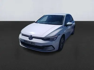Usado VW Golf VIII Life 131 CV (96 kW) 2022 Blanco Utilitario