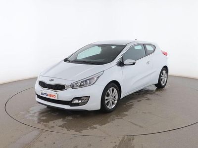 Blanco Usado 2015 Kia ProCeed Utilitario | 8599 € (Precio justo)