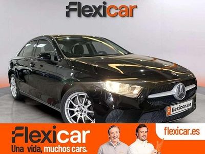 Usado Mercedes A180 109 CV (80 kW) 2019 Negro Utilitario