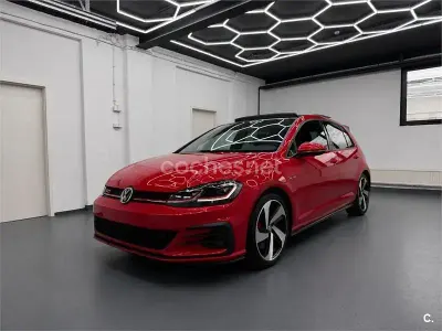 Usado VW Golf VII GTI 245 CV (180 kW) 2019 Rojo Berlina