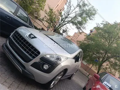 Usado Peugeot 3008 Sport 156 CV (114 kW) 2010 Gris / plata Familiar
