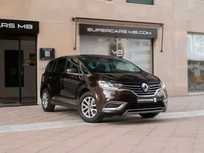 Usado Renault Espace Life 131 CV (96 kW) 2016 Marrón Monovolumen