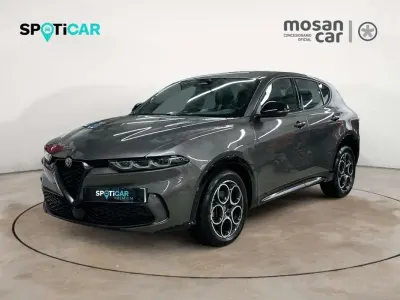 Usado Alfa Romeo Tonale Sprint 280 CV (205 kW) 2024 Gris SUV