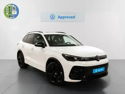 Usado VW Tiguan R-line 150 CV (110 kW) 2025 Blanco SUV