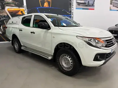 Usado Mitsubishi L200 150 CV (110 kW) 2019 Blanco Pickup/Camioneta