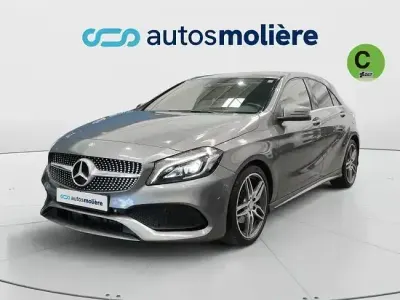 Usado Mercedes A200 Style 136 CV (100 kW) 2017 Gris Utilitario