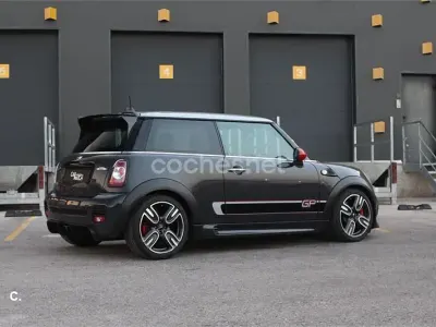 Usado Mini John Cooper Works 211 CV (155 kW) 2013 Gris / plata Utilitario
