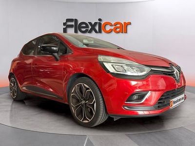 Usado Renault Clio IV Zen 91 CV (66 kW) 2019 Rojo Utilitario