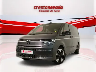 Usado VW Multivan Style 150 CV (110 kW) 2025 Gris Monovolumen