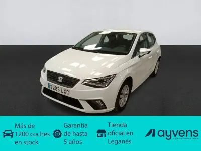 Usado Seat Ibiza Style Plus 110 CV (80 kW) 2022 Blanco Utilitario
