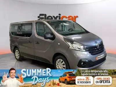 Usado Renault Trafic 125 CV (91 kW) 2018 Gris Monovolumen