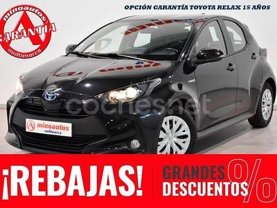 Negro Usado 2021 Toyota Yaris Hybrid Business Edition Berlina | 15.890 € (Buen precio)