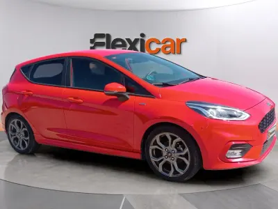 Usado Ford Fiesta ST-Line 125 CV (91 kW) 2021 Rojo Utilitario