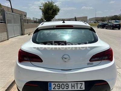 Opel Astra GTC