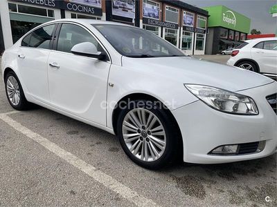 Blanco Usado 2012 Opel Insignia Excellence Berlina | 6950 € (Precio justo)