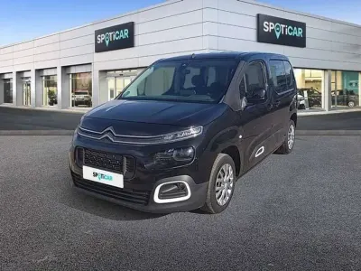 Usado Citroën Berlingo Feel 111 CV (81 kW) 2019 Negro Monovolumen