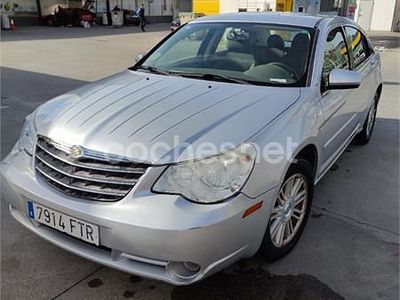 Usado Chrysler Sebring 140 CV (102 kW) 2007 Blanco Berlina