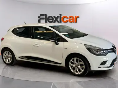 Usado Renault Clio IV Intens 90 CV (66 kW) 2019 Blanco Berlina