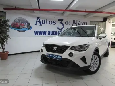Usado Seat Arona Style 115 CV (84 kW) 2025 Blanco SUV