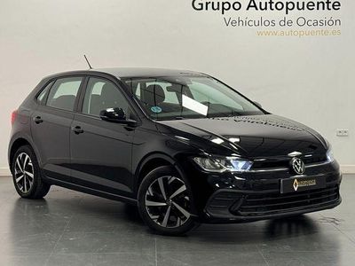 Usado VW Polo Life 95 CV (69 kW) 2022 Negro Utilitario