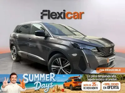Usado Peugeot 5008 Allure 131 CV (96 kW) 2023 Gris SUV