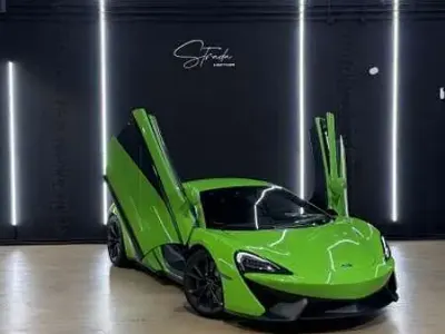 Usado McLaren 540C 540 CV (397 kW) 2016 Verde Coupe