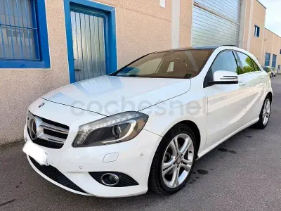 Begagnad Mercedes A200