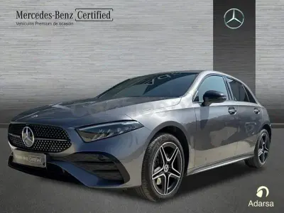 Usado Mercedes A250 AMG line 218 CV (160 kW) 2024 Gris montaña Berlina