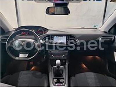 Blanco Usado 2017 Peugeot 308 Allure Familiar | 8000 € (Precio justo)
