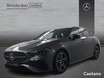 Usado Mercedes A200 AMG line 150 CV (110 kW) 2025 Gris montaña