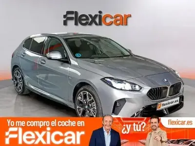 Usado BMW 118 150 CV (110 kW) 2025 Gris Utilitario