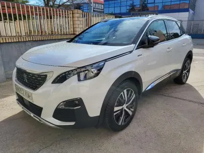 Usado Peugeot 3008 GT 181 CV (133 kW) 2018 Blanco SUV