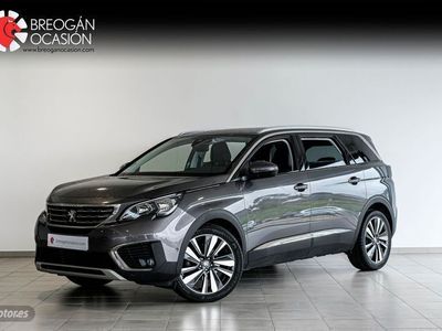Gris Usado 2019 Peugeot 5008 Allure Monovolumen | 20.900 € (Caro)