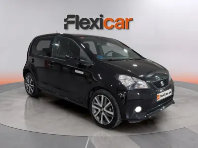 Usado Seat Mii 61 kW (83 CV) 2021 Negro Utilitario