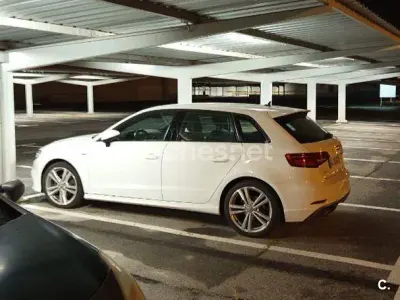 Usado Audi A3 S-Line 116 CV (85 kW) 2019 Blanco Berlina