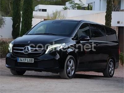 Mercedes V220