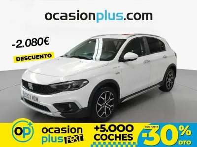 Usado Fiat Tipo Cross 130 CV (95 kW) 2023 Blanco Berlina