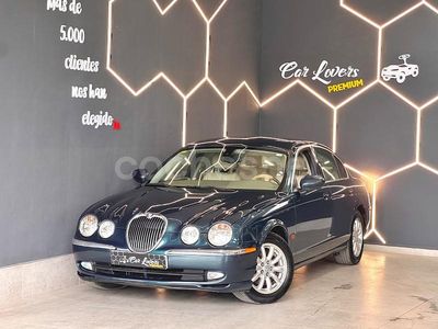 Usado Jaguar S-Type Executive 238 CV (175 kW) 2003 Verde Berlina