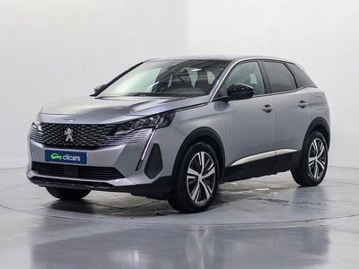 Usado Peugeot 3008 Allure 180 CV (132 kW) 2024 Gris / plata SUV