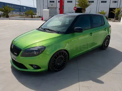 Usado Skoda Fabia RS 180 CV (132 kW) 2011 Verde Berlina
