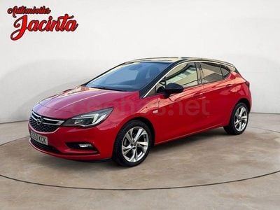Usado Opel Astra Selective 110 CV (80 kW) 2017 Granate Berlina