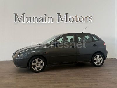 Gris / plata Usado 2004 Seat Ibiza Sport Berlina | 3990 € (Un poco caro)